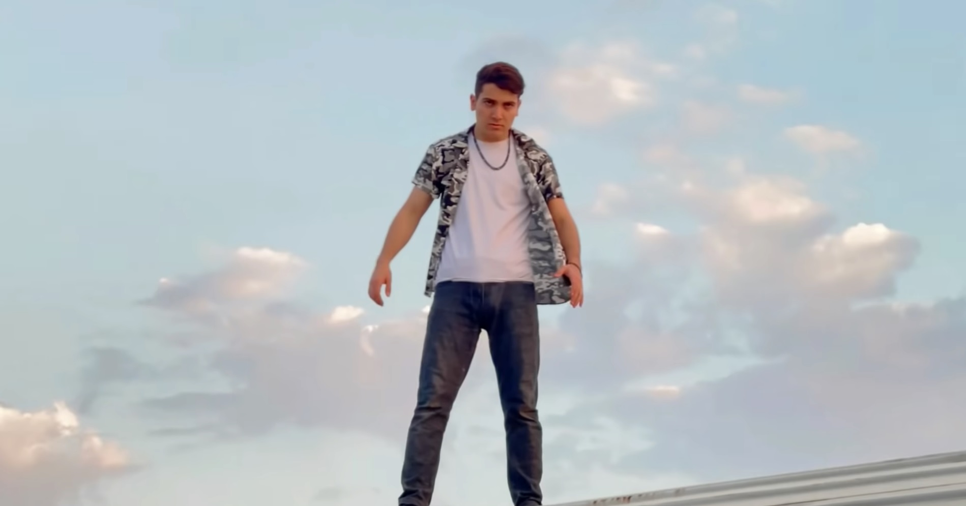 Kurdish teen actor Salman Vines along with a number of fellow performers (Photo: A screengrab from Salman Vines' YouTube channel)